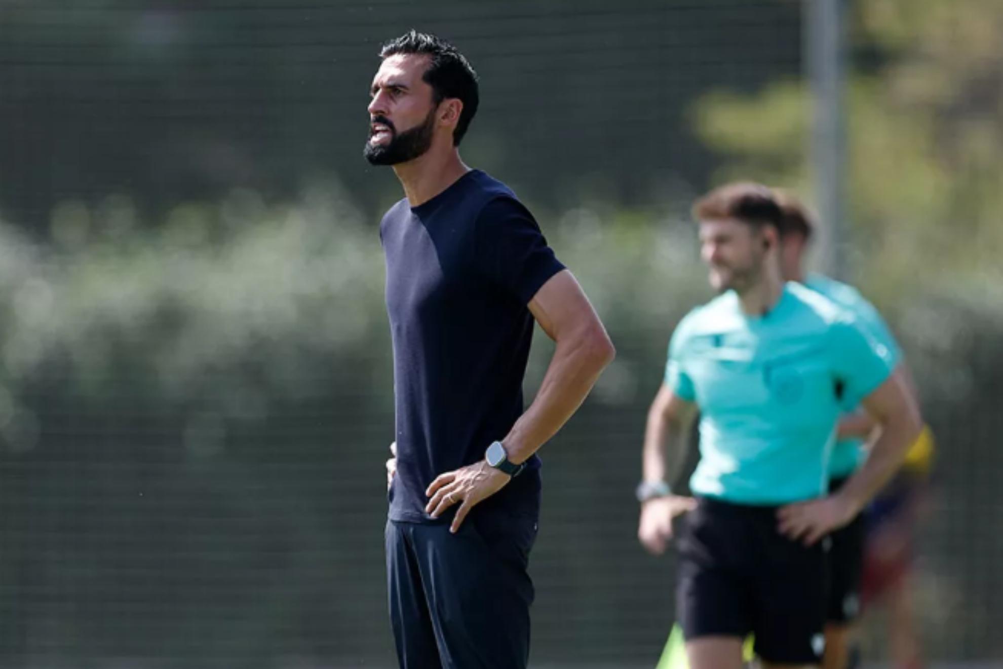 仅取得, 击败卢戈, 卡斯蒂亚仅 仅取得, 击败卢戈, 卡斯蒂亚仅