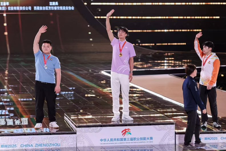 和优胜奖新, 名选手入选 和优胜奖新, 名选手入选