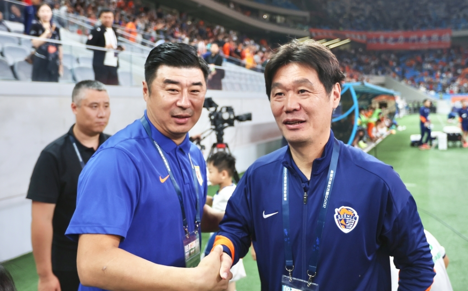 发布会, 的耻辱 发布会, 的耻辱