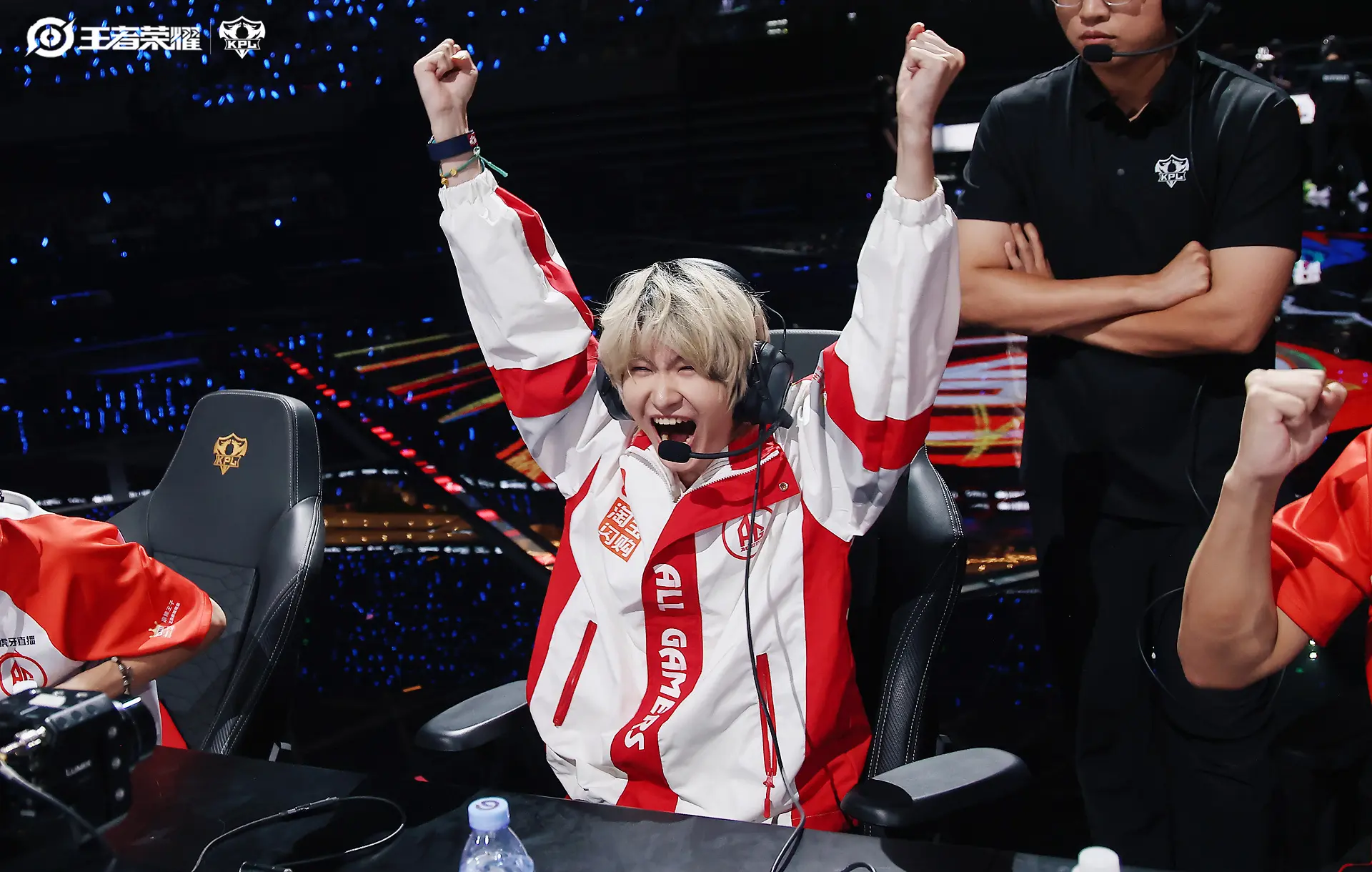 观众可比现 观众可比现